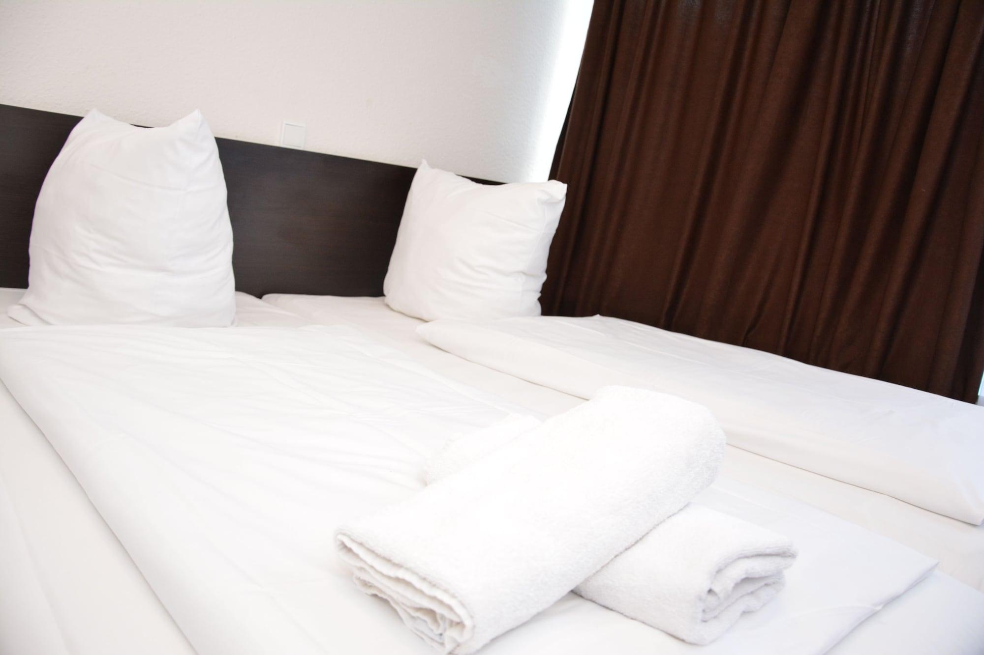 Mosel Hotel Francfort-sur-le-Main Extérieur photo